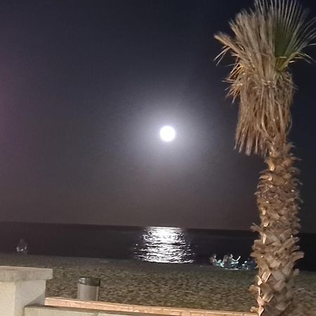 Apartamento Primera Linea Mar Cambrils Cerca Puerto Екстер'єр фото